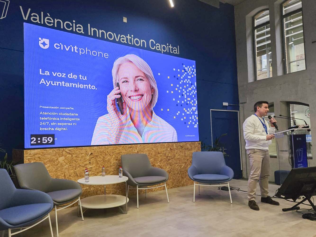 De demo a producción: qué significa construir un servicio real de IA en la administración pública